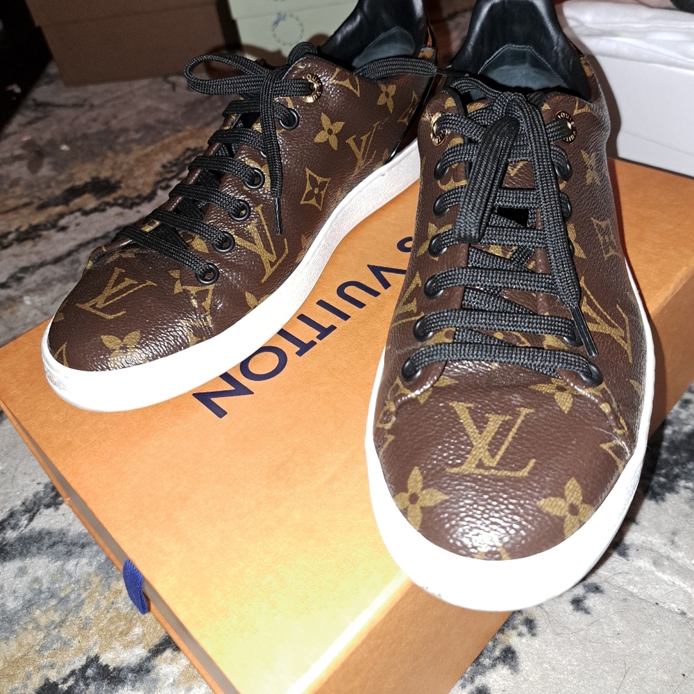 Louis Vuitton sneaker